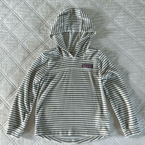Vineyard vines hooded pullover